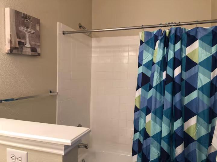Lavish Apartment Near Houston Medical Centre Номер фото